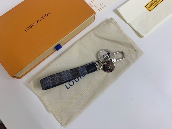 ブランドキーホルダー側面デザイン